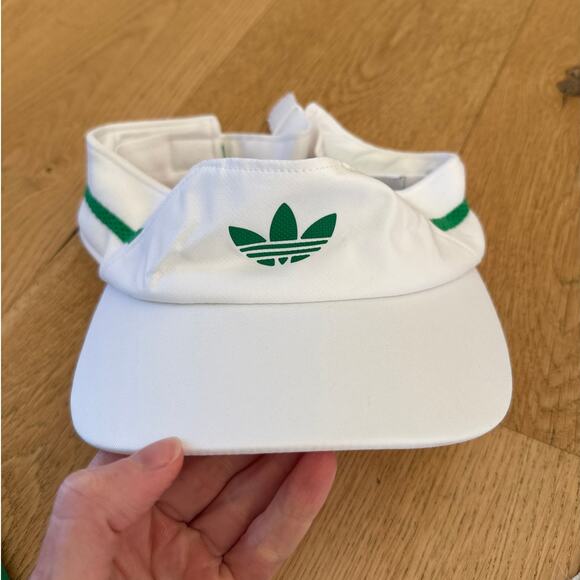 Adidas - Wow Pro Tennis Dress, Shorts & Climacool Visor in White & Green - Picture 5 of 5